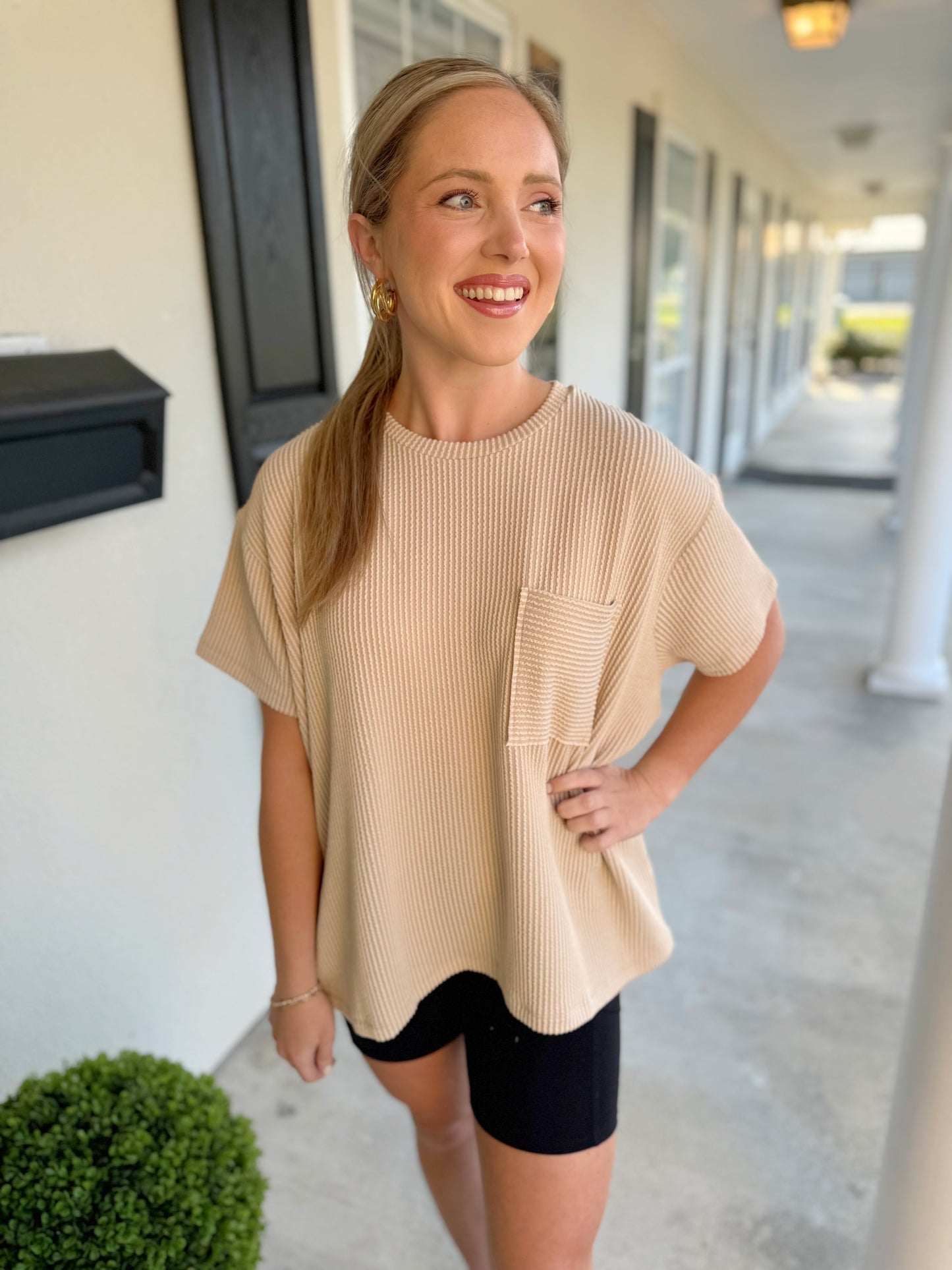 Basic Ribbed Pocket Top